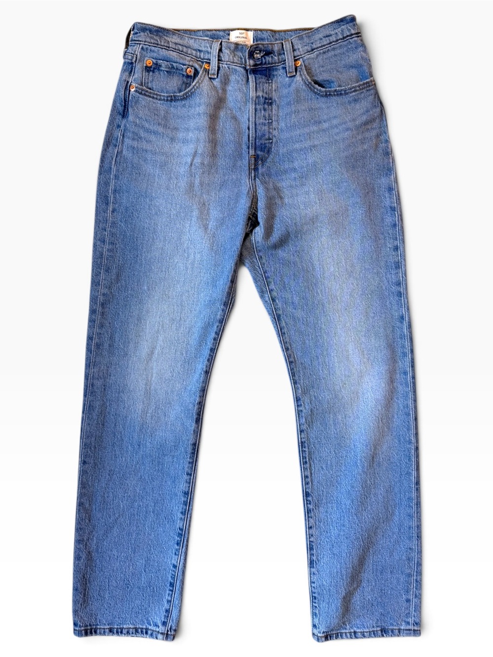 NWOT Levi's 501 Original Fit Straight Leg Jeans in Medium Blue Wash